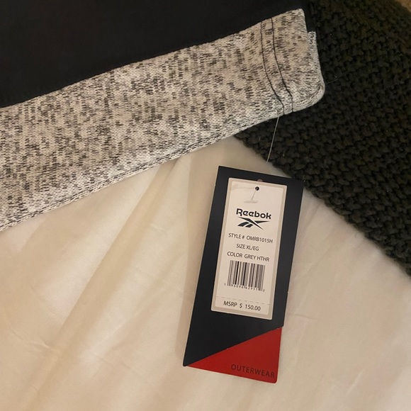 Black and grey full zip Reebok hoodie. - Picture 4 of 5